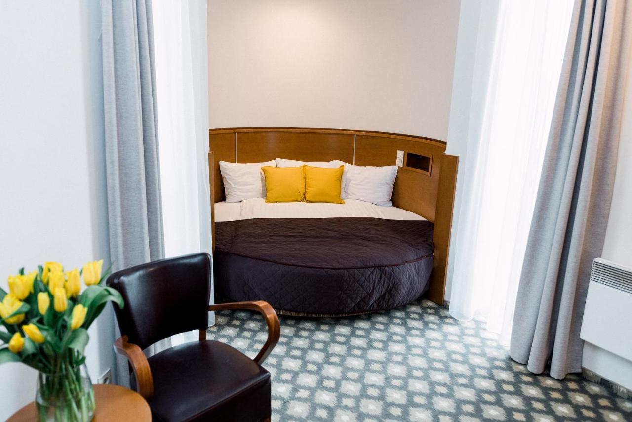 Vivaldi 4* Poznan